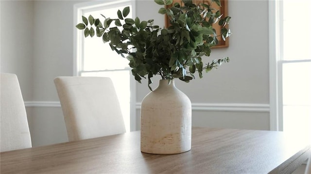 5422 Hill Rd SW, Powder Springs, GA 30127 - dining area view