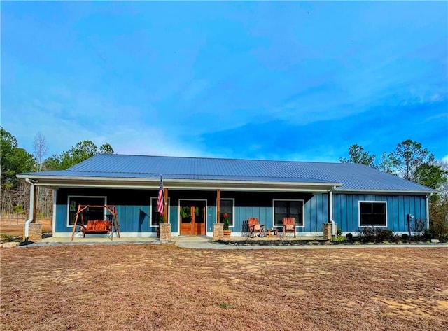 view of front of house with covered porch