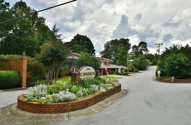6500 Gaines Ferry Rd Unit A2, Flowery Branch, GA 30542 - view of community sign