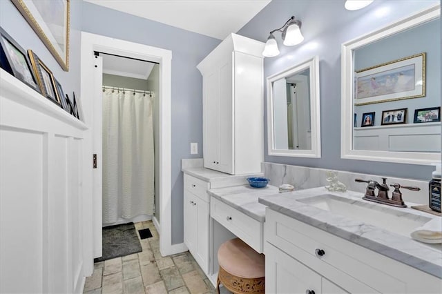 11 Crossbridge Ct SW, Cartersville, GA 30120 - bathroom featuring vanity, curtained shower, and ornamental molding