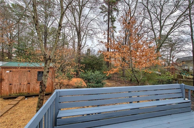 exterior space featuring a storage shed