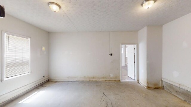 625 Compton Ln, Mcdonough, GA 30253