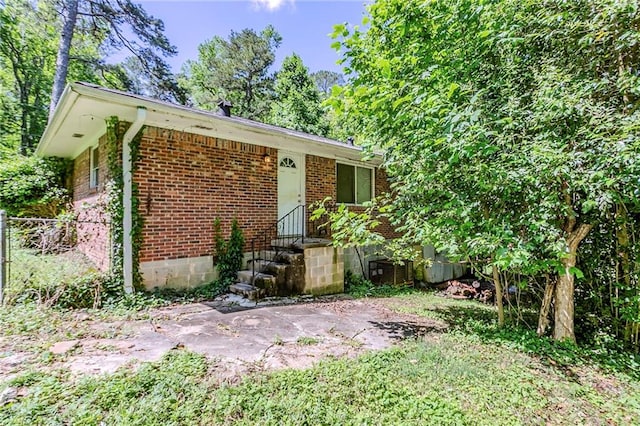 2201 Bollingbrook Dr, Atlanta, GA 30311 - view of front of property featuring brick siding