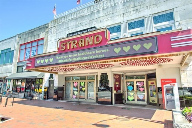 view of building exterior