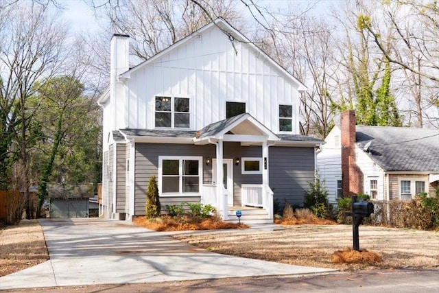 view of modern inspired farmhouse