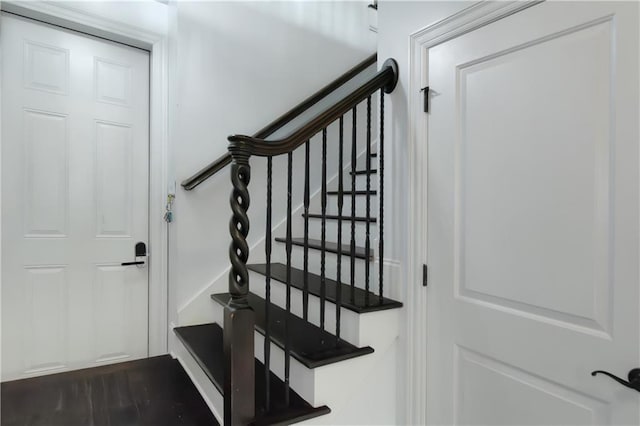 1786 Dekalb Ave NE, Atlanta, GA 30307 - view of stairs