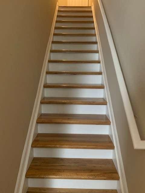 2253 Dillard Xing, Tucker, GA 30084 - view of stairs