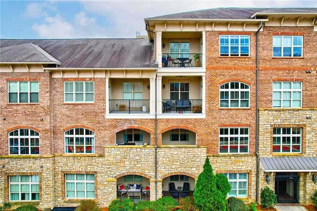 625 Piedmont Ave NE Unit 2004, Atlanta, GA 30308 - view of apartment building / complex