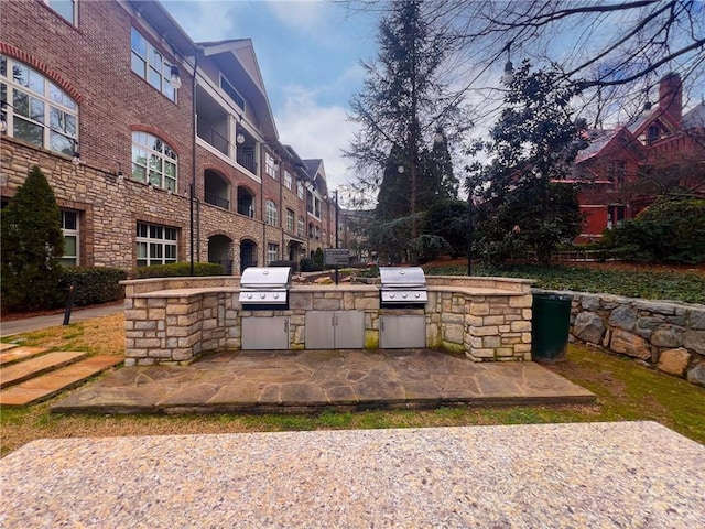 625 Piedmont Ave NE Unit 2004, Atlanta, GA 30308 - view of patio / terrace