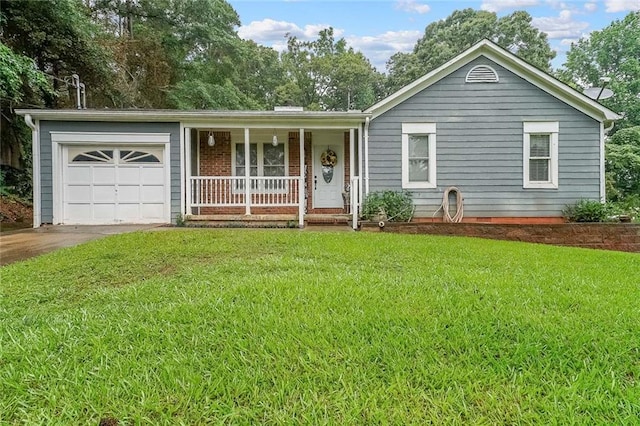 295 Pinehurst Dr, Stockbridge, GA 30281