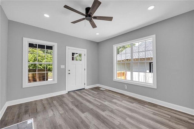 85 Ollie St, Atlanta, GA 30314 - foyer entrance with wood finished floors, a ceiling fan, and recessed lighting