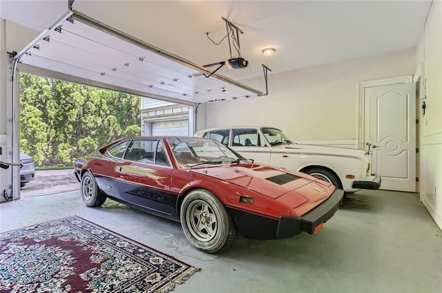 9620 Cedar Grove Rd, Chattahoochee Hills, GA 30213 - garage featuring a garage door opener