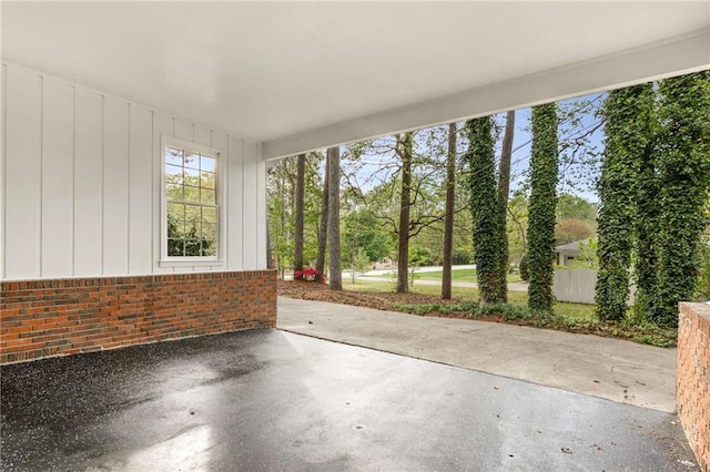 2694 Hickory Valley Dr, Snellville, GA 30078 - view of patio / terrace