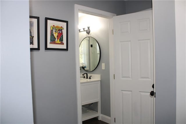 bathroom with vanity