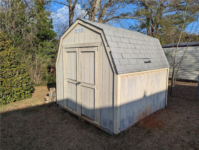 view of outdoor structure