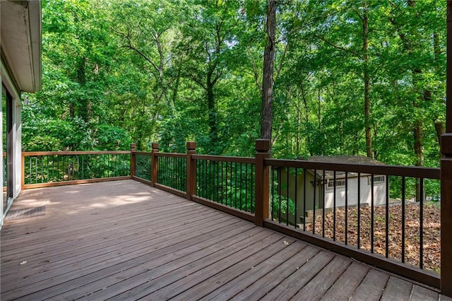 7875 Robin Rd, Cumming, GA 30041 - view of wooden terrace