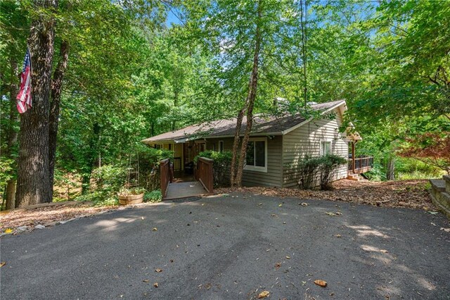 7875 Robin Rd, Cumming, GA 30041 - view of front of home