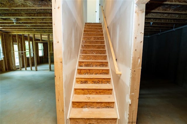 296 River Run Dr, Dallas, GA 30132 - view of staircase