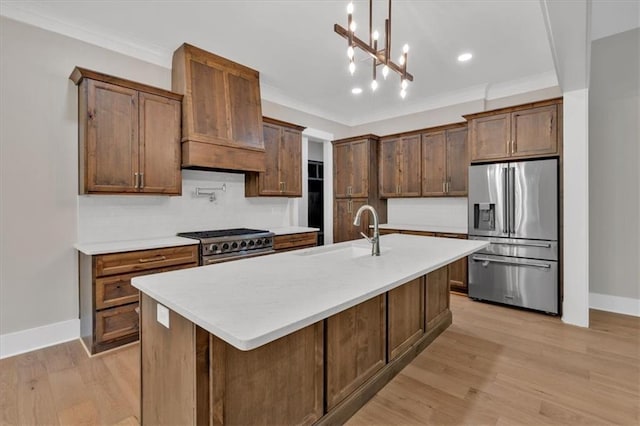 33 Cedar Gate Ln, Kingston, GA 30145 - kitchen featuring appliances with stainless steel finishes, a sink, backsplash, baseboards, and ornamental molding