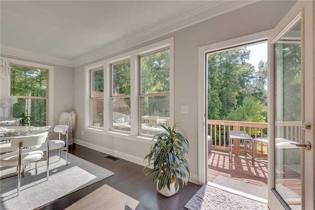 sunroom with a healthy amount of sunlight