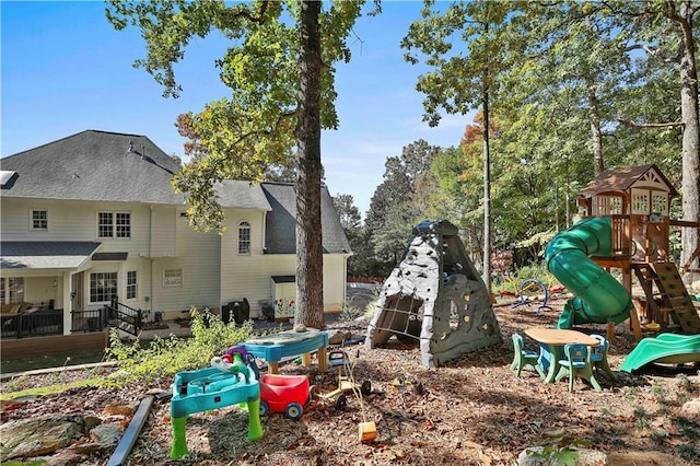 view of yard featuring a playground