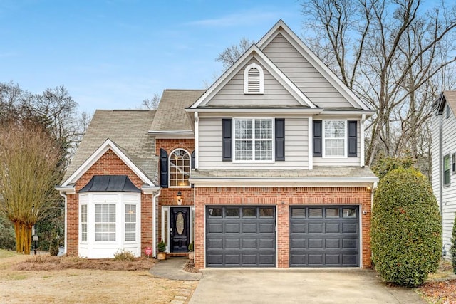 view of front property featuring a garage