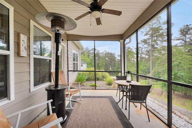 210 Riverpoint Way, Jackson, GA 30233 - sunroom featuring ceiling fan