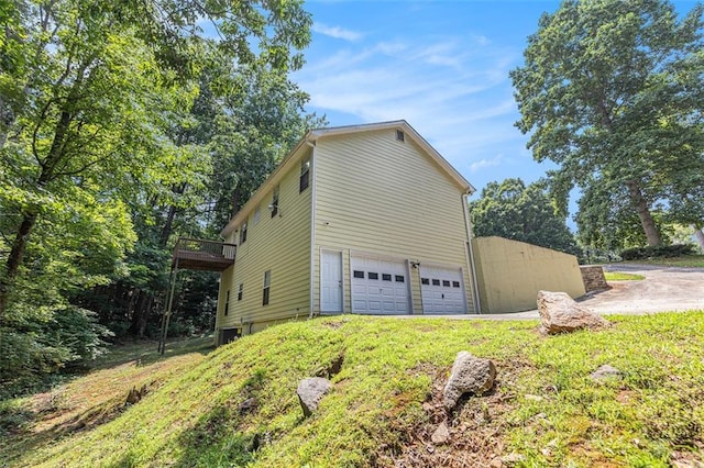 7420 Bristol Cir, Douglasville, GA 30134 - view of home's exterior featuring a garage