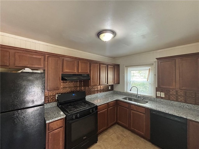 2069 Bixler Cir, Decatur, GA 30032 - kitchen featuring a sink, backsplash, under cabinet range hood, ornamental molding, and black appliances
