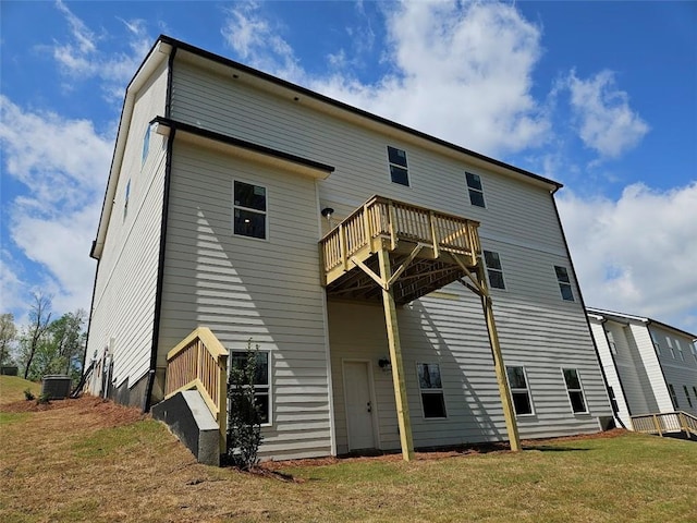 195 Silvercrest Dr, Acworth, GA 30101 - rear view of house with a lawn and a wooden deck