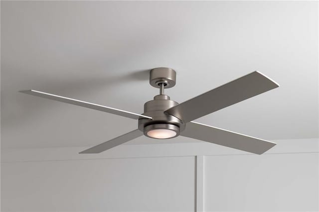 1714 Gunnin Trce NW, Atlanta, GA 30318 - detailed view of ceiling fan
