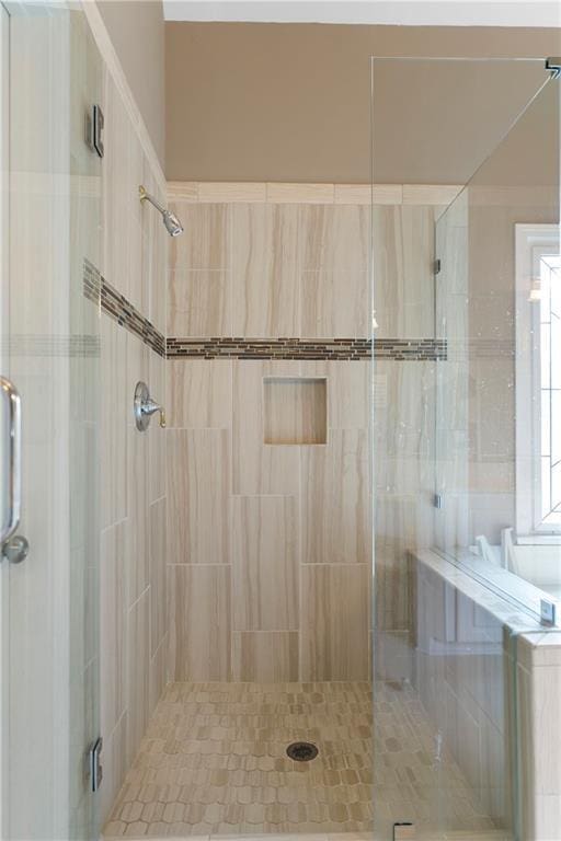 1254 Hadaway Garden Dr NW, Kennesaw, GA 30152 - full bathroom featuring a stall shower
