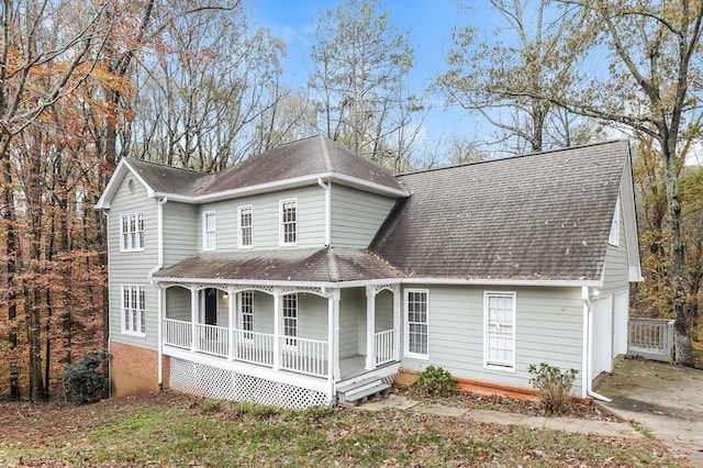 view of front of property featuring covered porch