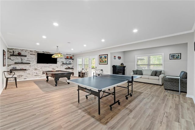 game room with pool table, baseboards, crown molding, light wood-style flooring, and recessed lighting