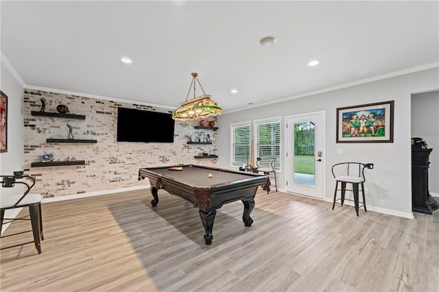 rec room featuring billiards table, crown molding, baseboards, light wood finished floors, and recessed lighting