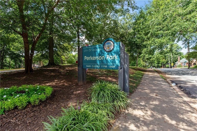 747 Dill Ave SW, Atlanta, GA 30310 - exterior view