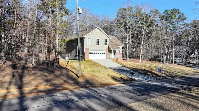 view of front of house with a garage