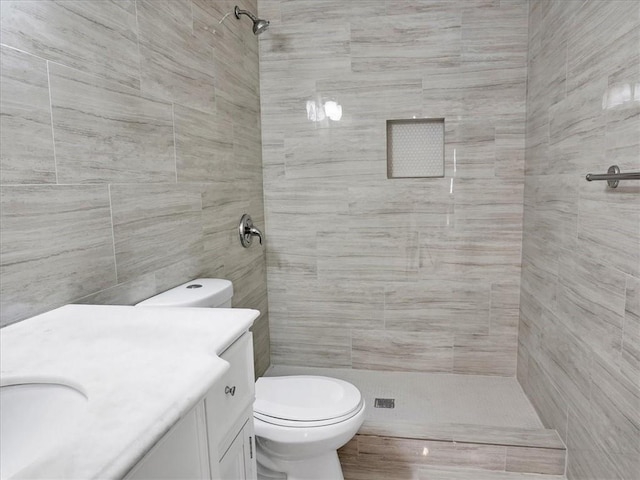 3725 Crescent Walk Ln, Suwanee, GA 30024 - full bath featuring vanity and tiled shower