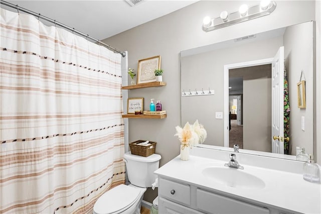 4840 Spring Park Cir, Suwanee, GA 30024 - full bathroom with vanity and curtained shower