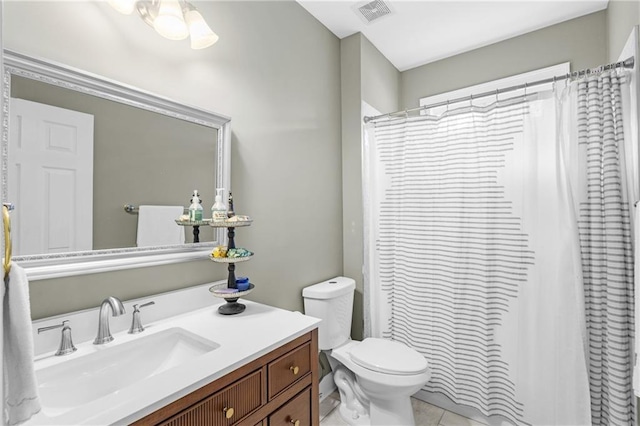 4840 Spring Park Cir, Suwanee, GA 30024 - bathroom with vanity, a shower with shower curtain, and tile patterned flooring