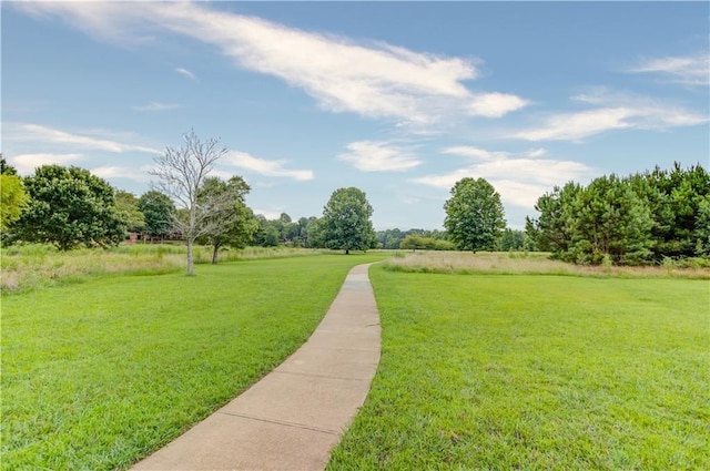 4840 Spring Park Cir, Suwanee, GA 30024 - view of property's community with a lawn