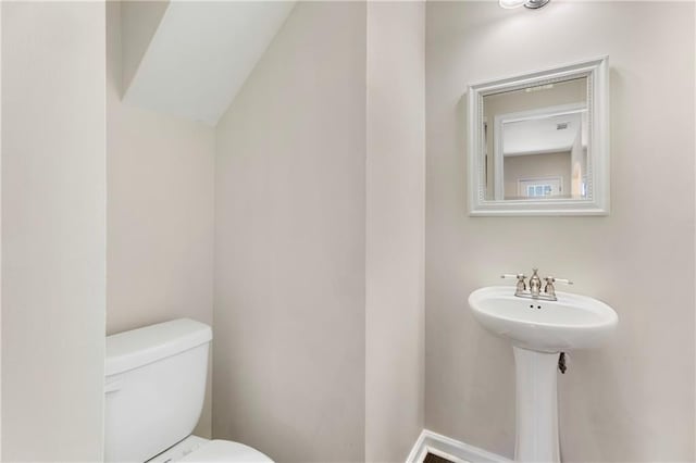 2957 Smith Ridge Trce, Peachtree Corners, GA 30071 - bathroom featuring toilet and a sink