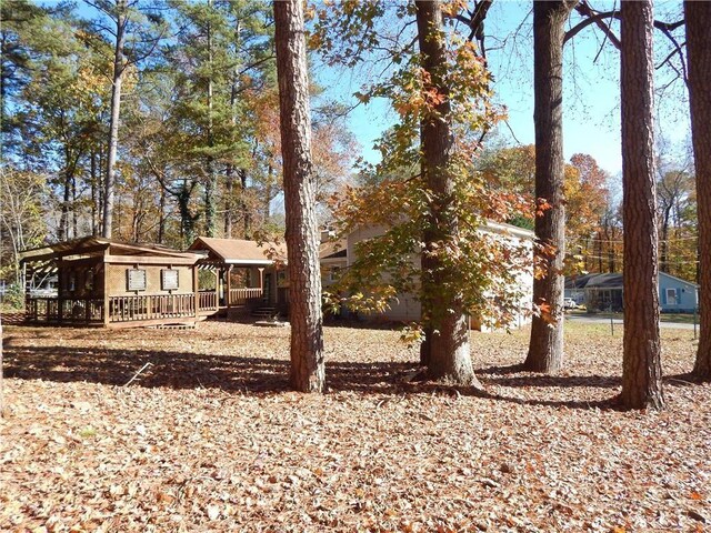 727 Regina Ct, Lawrenceville, GA 30043 - view of yard