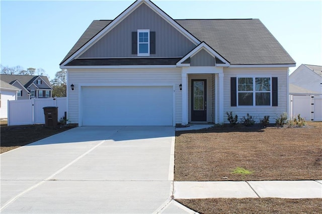 view of front facade with a garage