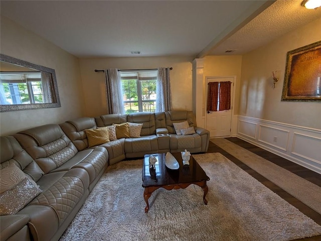 640 Dahoma Trl, Woodstock, GA 30188 - living area with wainscoting