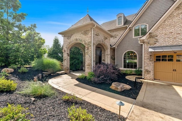 89 Somerset Ln, Cartersville, GA 30121 - view of front facade featuring brick siding and a shingled roof