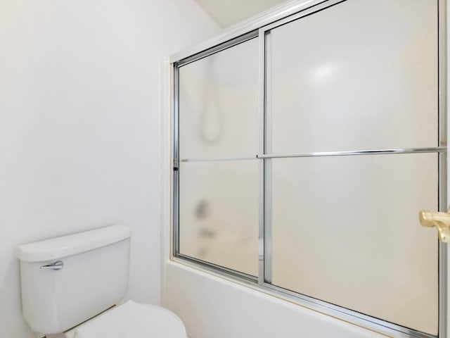 2910 Waverly Place Dr, Dacula, GA 30019 - full bathroom featuring bath / shower combo with glass door and toilet