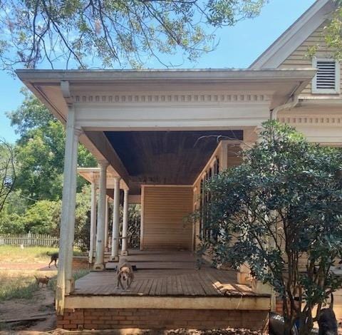 exterior space featuring covered porch