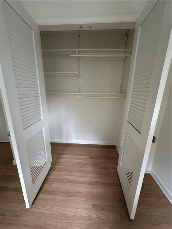 6542 Cherry Tree Ln, Atlanta, GA 30328 - view of closet