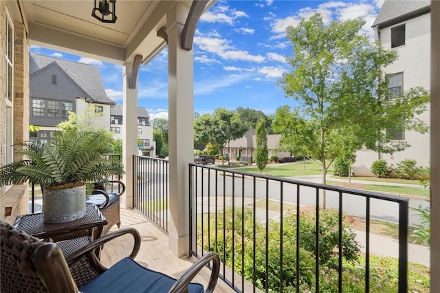635 Opera Ln, Alpharetta, GA 30009 - balcony featuring a residential view